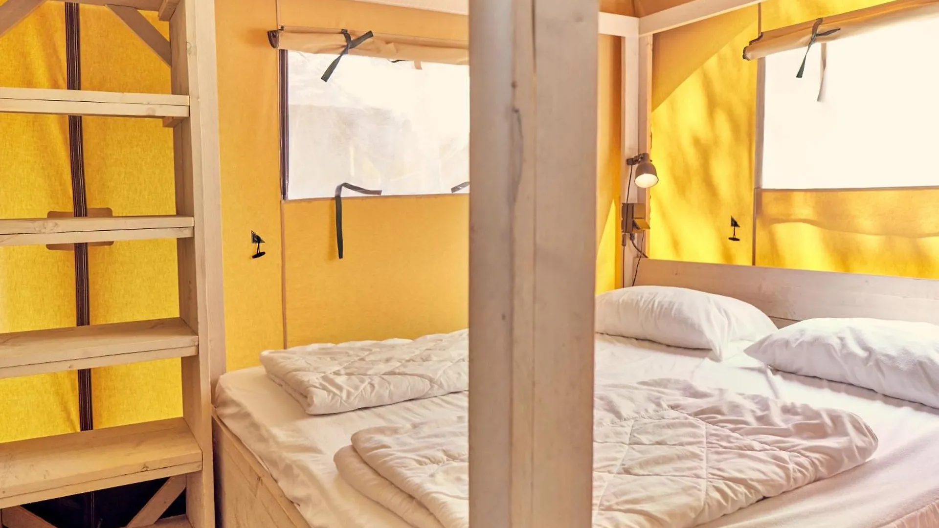 خيمة فخمة فندق Glamping Aglientu Vignola Mare إيطاليا