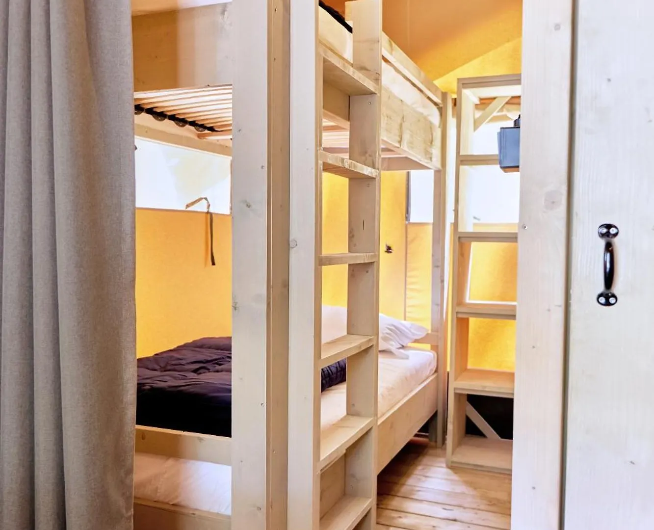 فندق Glamping Aglientu Vignola Mare خيمة فخمة